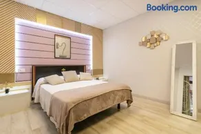 Delicias Alicante Loft - Image 5
