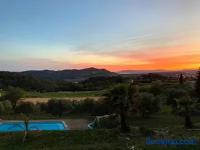 La Venturonne Appartement neuf Rez de jardin 45 m2 vue mer et vignes 10 mn des plages - Image 2