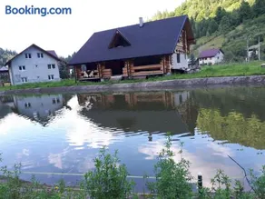 Căsuța ta de la munte - Image 1