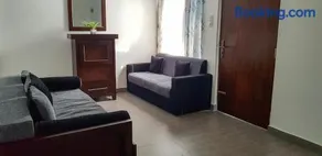 Home in the Heart of Town - Image 1