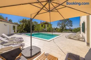 Holiday house VILLA ANTON with private pool - Image 3