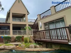 29 on St James Guest Lodge - Image 1