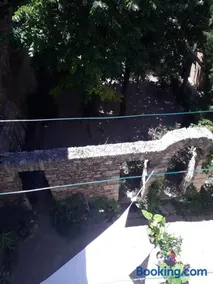 Le V Génie verdure climatisation et calme à deux pas des Halles de Sète - Image 1