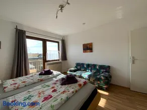 Sunny apartment in Pähl - Image 2