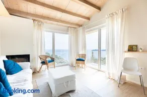 Country & Sea by PortofinoVacanze - Image 1