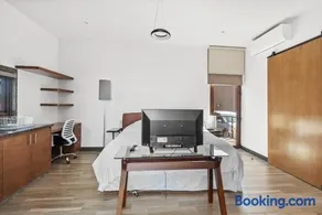 +MS +Suite Loft Accesible +Ubicadísimo +Carretera 57 105A - Image 3