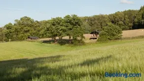 Brocklands Farm Glamping - Image 4