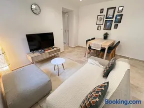Charming house 2BR, 100m to RER B Laplace station - Image 2