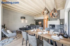Apartamento ideal para familias con sauna y terraza - Image 1