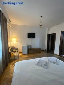 Dinamic Studio Old Town - Image 2