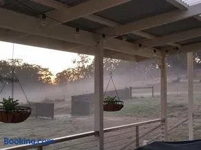 Galah Cottage Stanthorpe - Image 3
