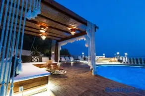 Eva's Luxury Villa - Image 5