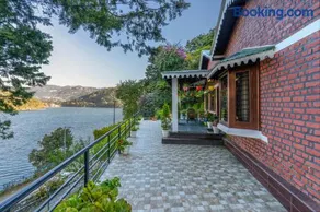 SaffronStays Gardens on the Lake - 2BR pet & elderly-friendly lakefront villa with lawns, bonfire & kitchenette near Nainital - Image 2
