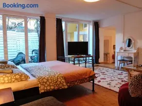 Boho-Style-Apartment - Image 3