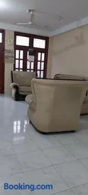 Rose Guest House - Image 3