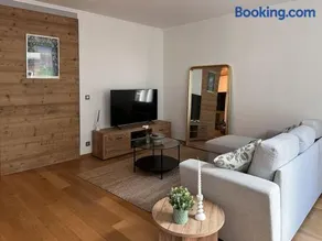 Hypercentre 80m2, à deux pas du Château des Rohan - Image 3
