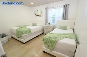 Boho Villa Tampa with Private Pool & BBQ - Image 5