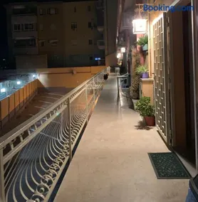 Apartment Lemon - Image 1