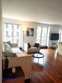 Central 2-Room Apartment in City Center - Image 5