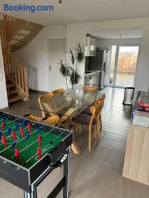 Maison familiale 7 personnes Jardins & BBQ Tram centre - Image 3