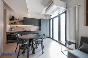 Suite on canvas near the city of Ferrari - Image 3