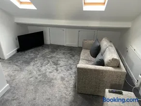 Liley Apartments - Image 5