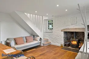 Finest Retreats - Horseshoe Cottage - Image 3