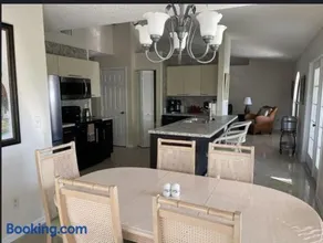 Paradise Cove 3 bedroom 2 Bath - Image 3