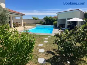 Gite BamBou avec piscine - Image 4