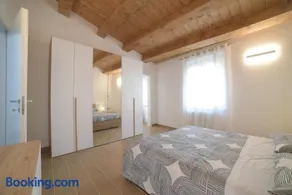 La Piazzetta Holiday House - Image 2