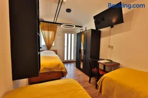 Ludo Rooms - Image 2
