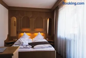 Hotel Catinaccio - Image 1