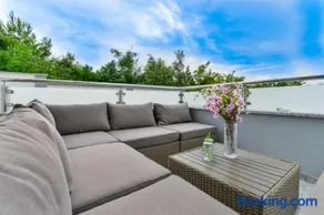 Casa vacacional con terraza, jardín y barbacoa - Image 4