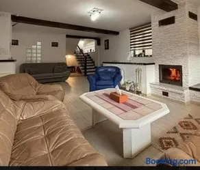 Skyline Villa - Image 1