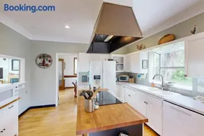 3000 sq ft private home with bay views pool table firepit outdoor bar & grill - Image 3