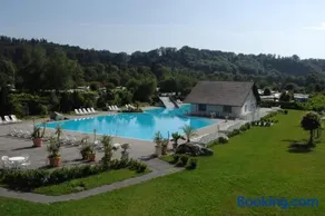 Landhotel Gutshof Camping Badhütten - Image 1