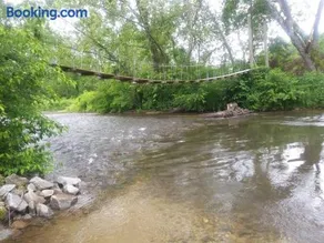 Two Rivers Cabins - The Dell - Image 4