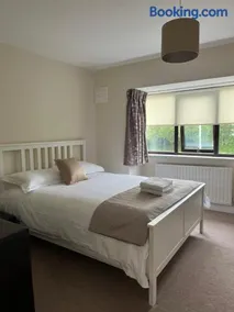 Lovely Home in South Dublin - Image 5