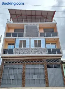 Departamento Confort y Buena Ubicación - Image 2
