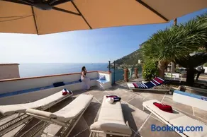 Luxury Seaview Villa with Jacuzzi, Sauna, Gym & Parking in Amalfi Coast - Villa Dorotea - Image 3