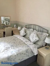 Albert Villa Guest House - Image 3