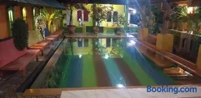 Alola inn - Image 1