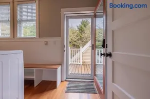 Coyote Cottage by Seabrook Hospitality - Image 4