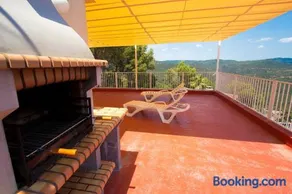 Catalunya Casas Fun and Frolic in Lloret del Mar 3500 meters to beach! - Image 3