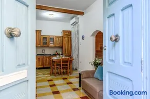 Seaside Mediterranean Home in Historic Senglea - Image 1