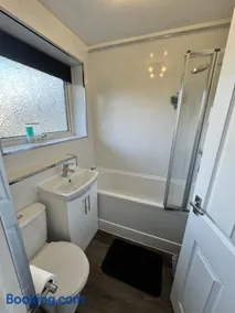 Seaside Apartment - Image 4