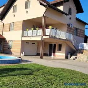 Apartmani Apolon - Image 1