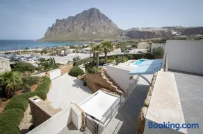 Villa Afrodite | Luxury Villa and Pool - Image 2