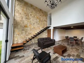 Malintzi Garden House - Image 1