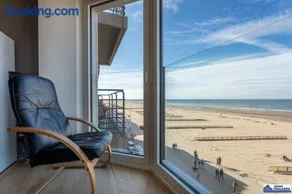Valentino 0401 - 2 bedrooms 6p - stunning sea view - centrally located - Image 5